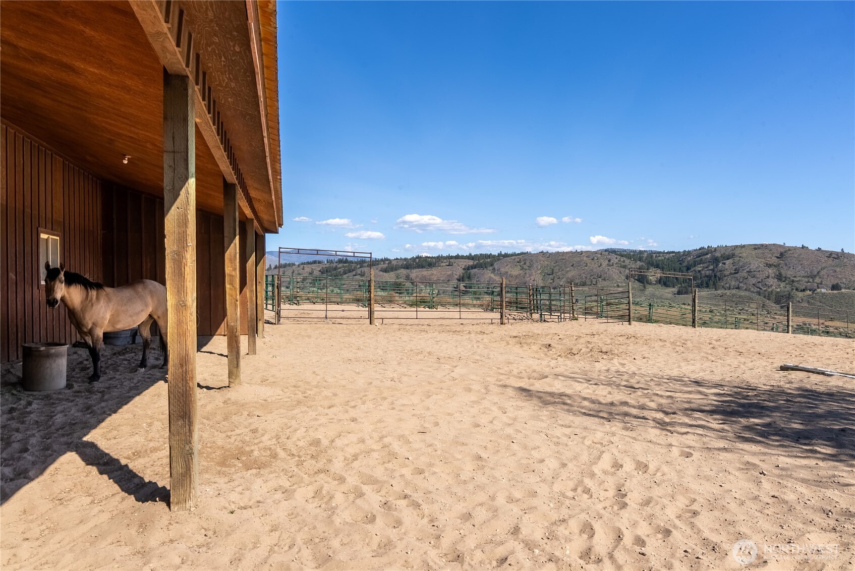 112 Pine Creek Road , Tonasket, WA 98855