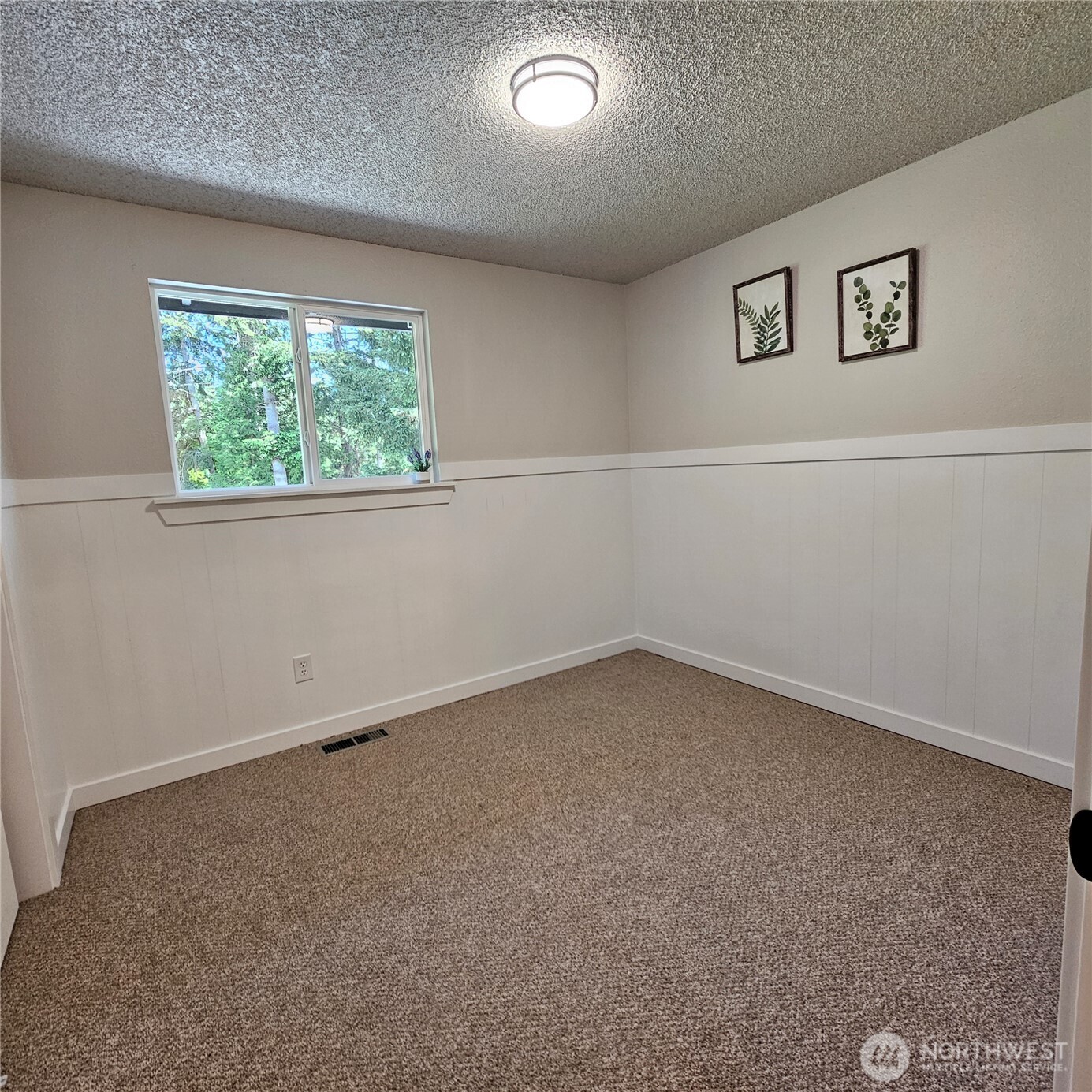 3827 Roosevelt Street NE, Bremerton, WA 98311