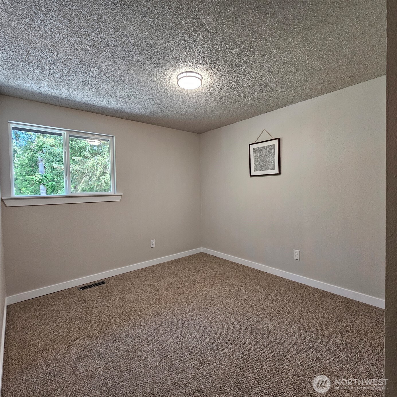 3827 Roosevelt Street NE, Bremerton, WA 98311