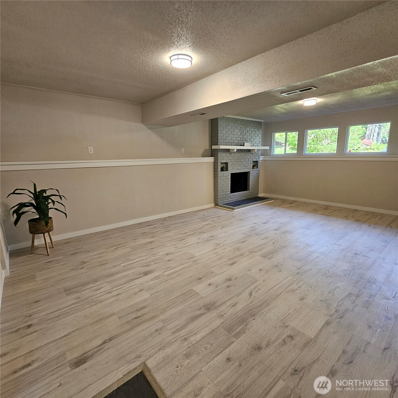 3827 Roosevelt Street NE, Bremerton, WA 98311