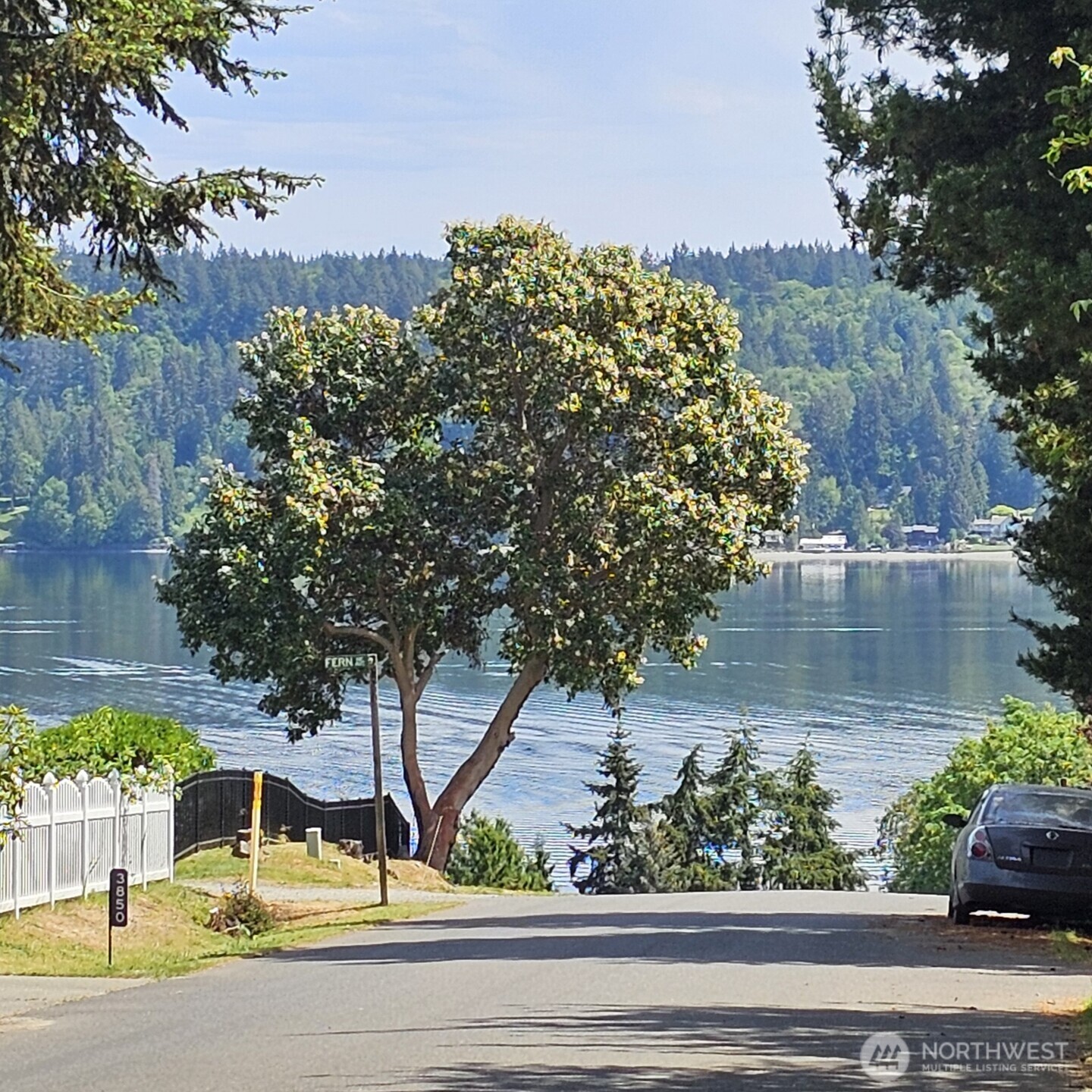 3827 Roosevelt Street NE, Bremerton, WA 98311