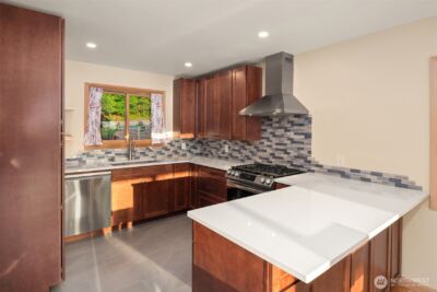 16311 25th Avenue SW, Burien, WA 98166 - Photo 15