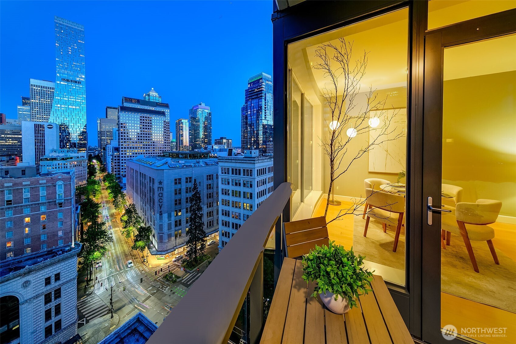 1920 4th Avenue #1507, Seattle, WA 98101