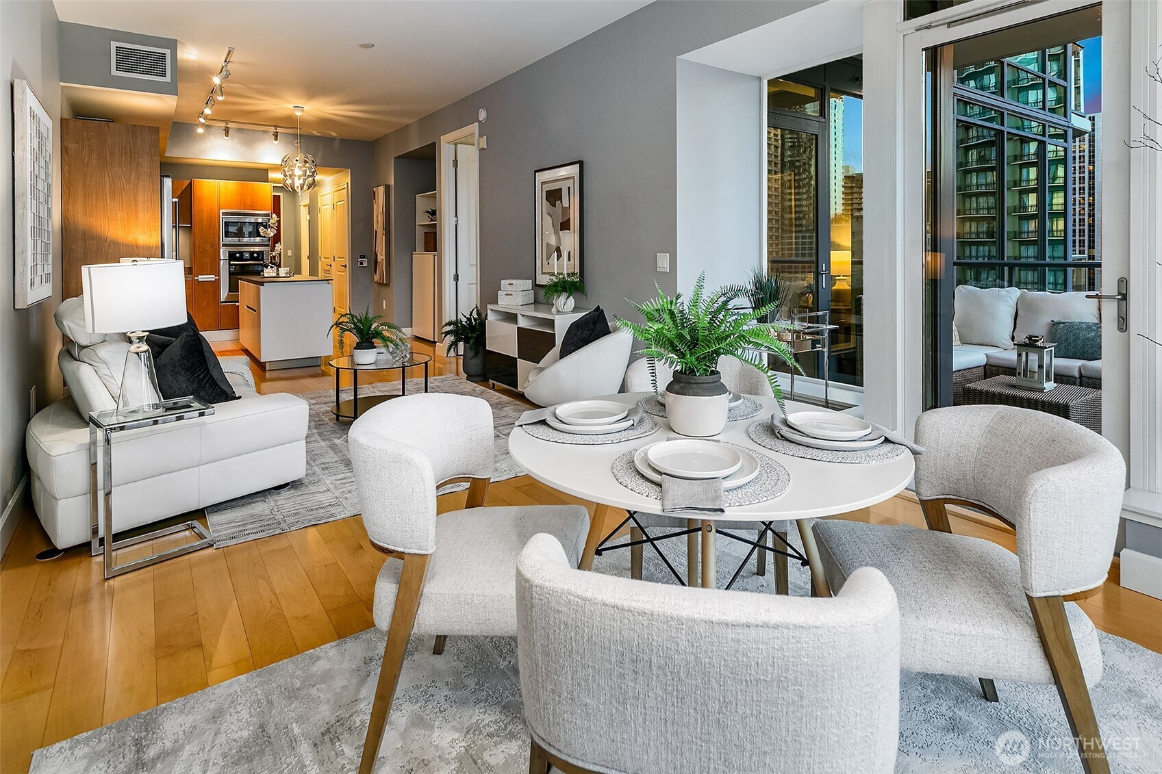 1920 4th Avenue #1507, Seattle, WA 98101
