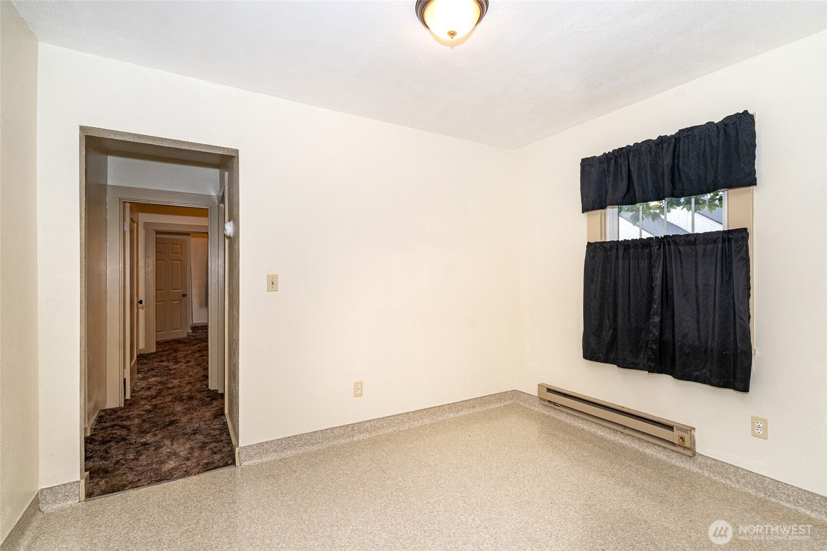 916 L Street , Centralia, WA 98531