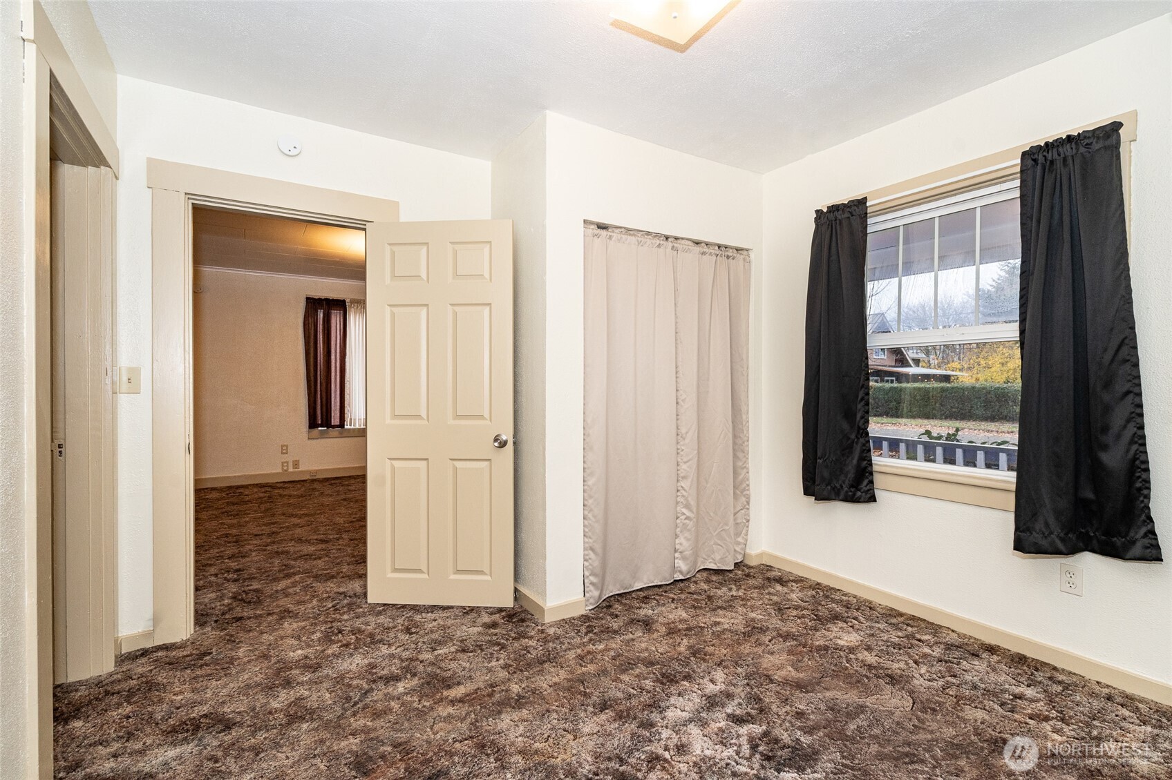 916 L Street , Centralia, WA 98531