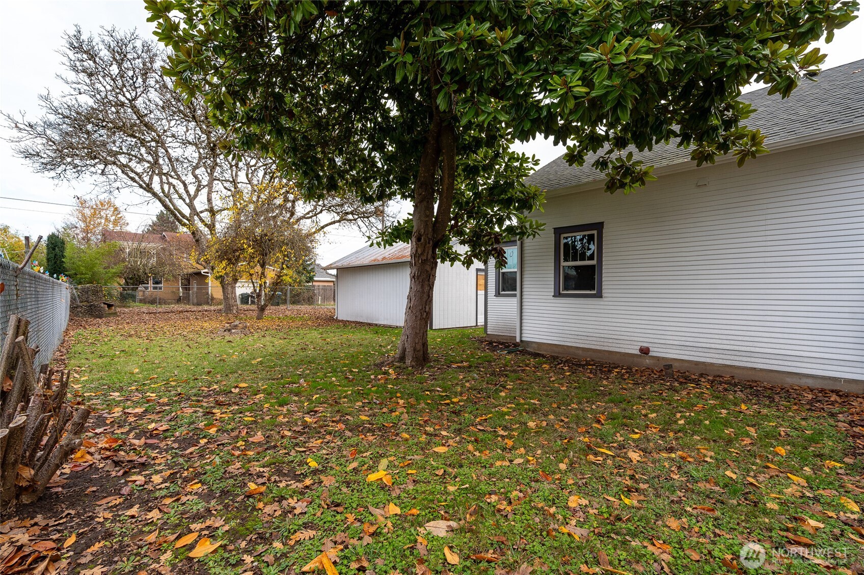 916 L Street , Centralia, WA 98531