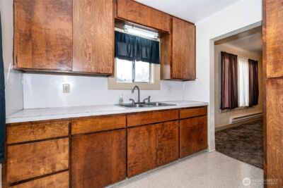 916 L Street , Centralia, WA 98531 - Photo 8