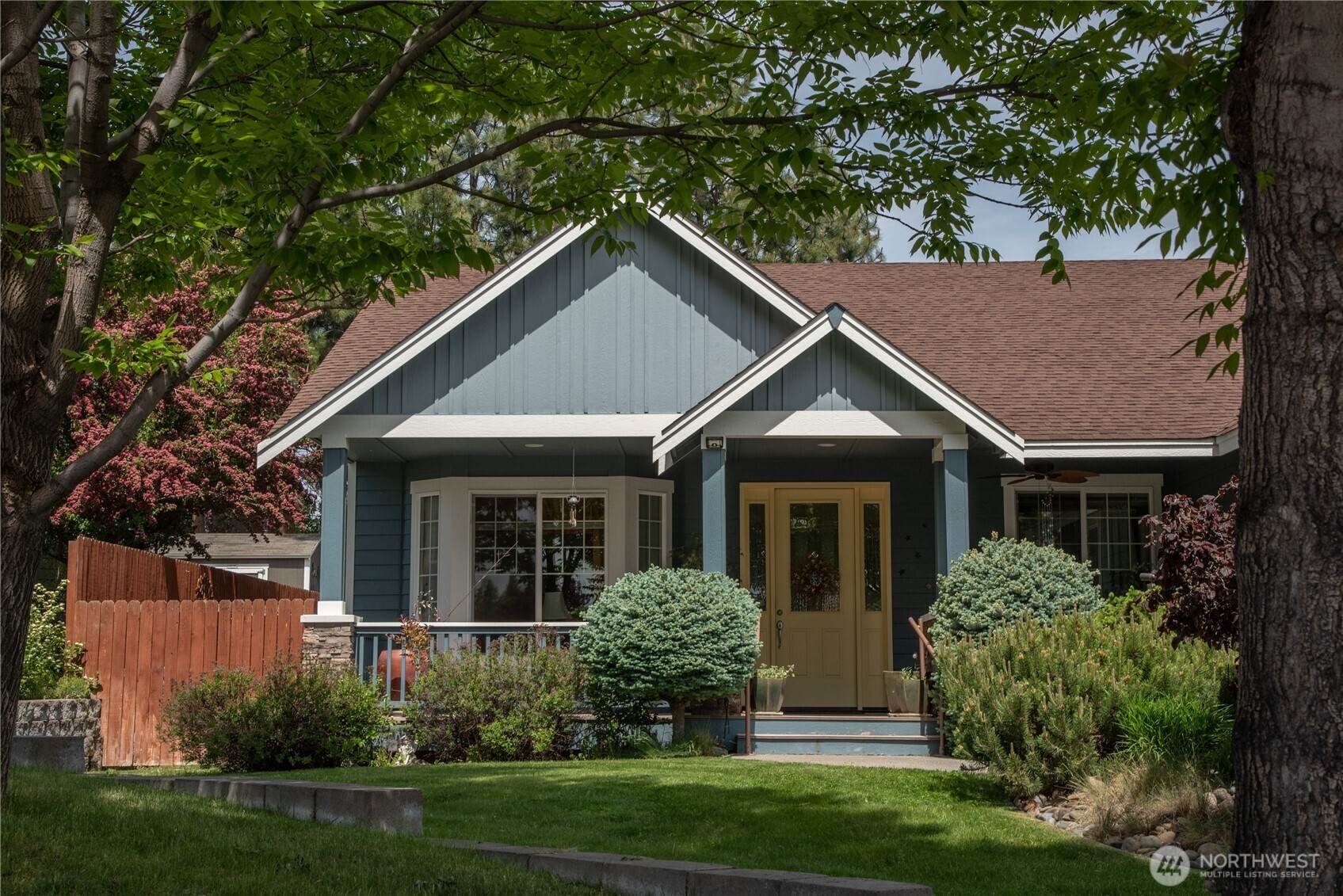1611 E Canterbury Drive , Ellensburg, WA 98926