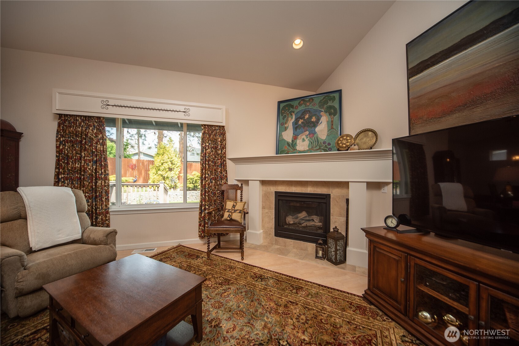 1611 E Canterbury Drive , Ellensburg, WA 98926