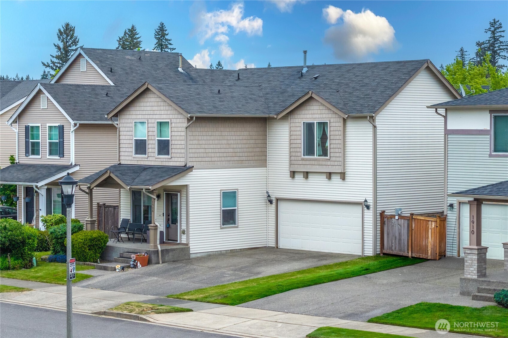 1926 Homan Avenue , Dupont, WA 98327-7702