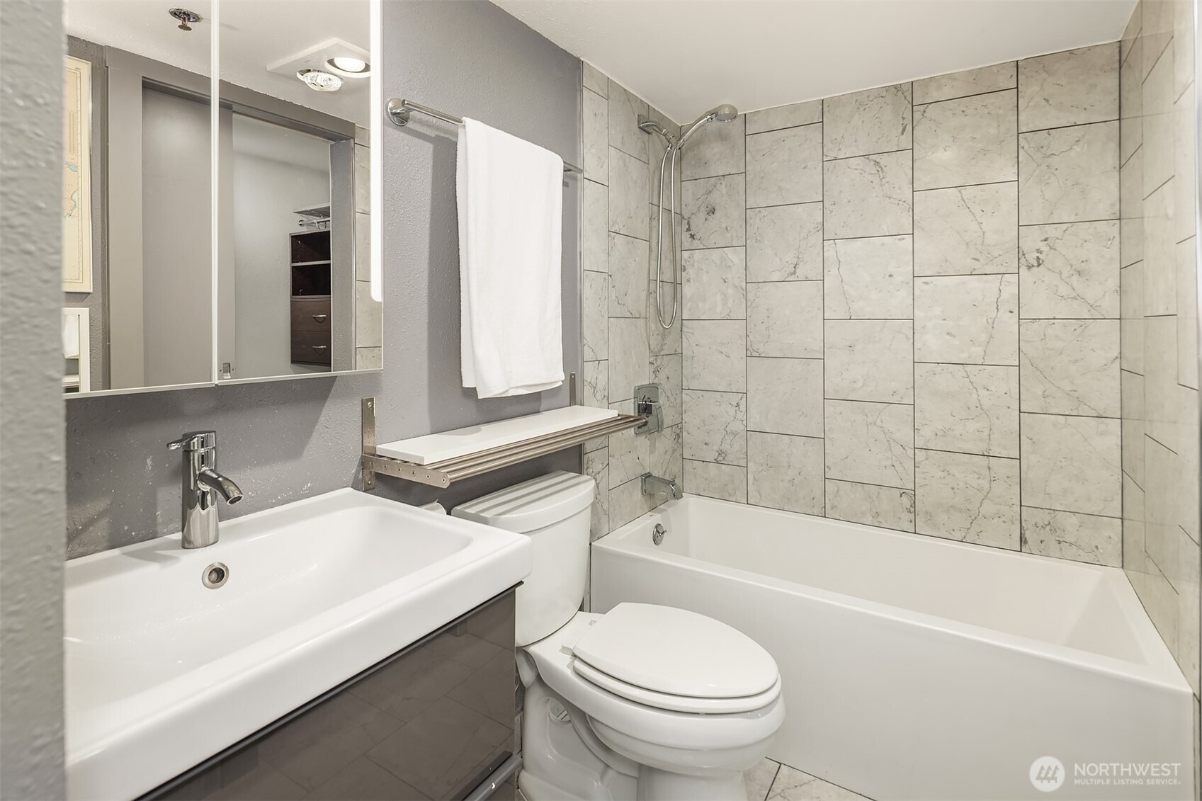 121 Vine Street #2506, Seattle, WA 98121