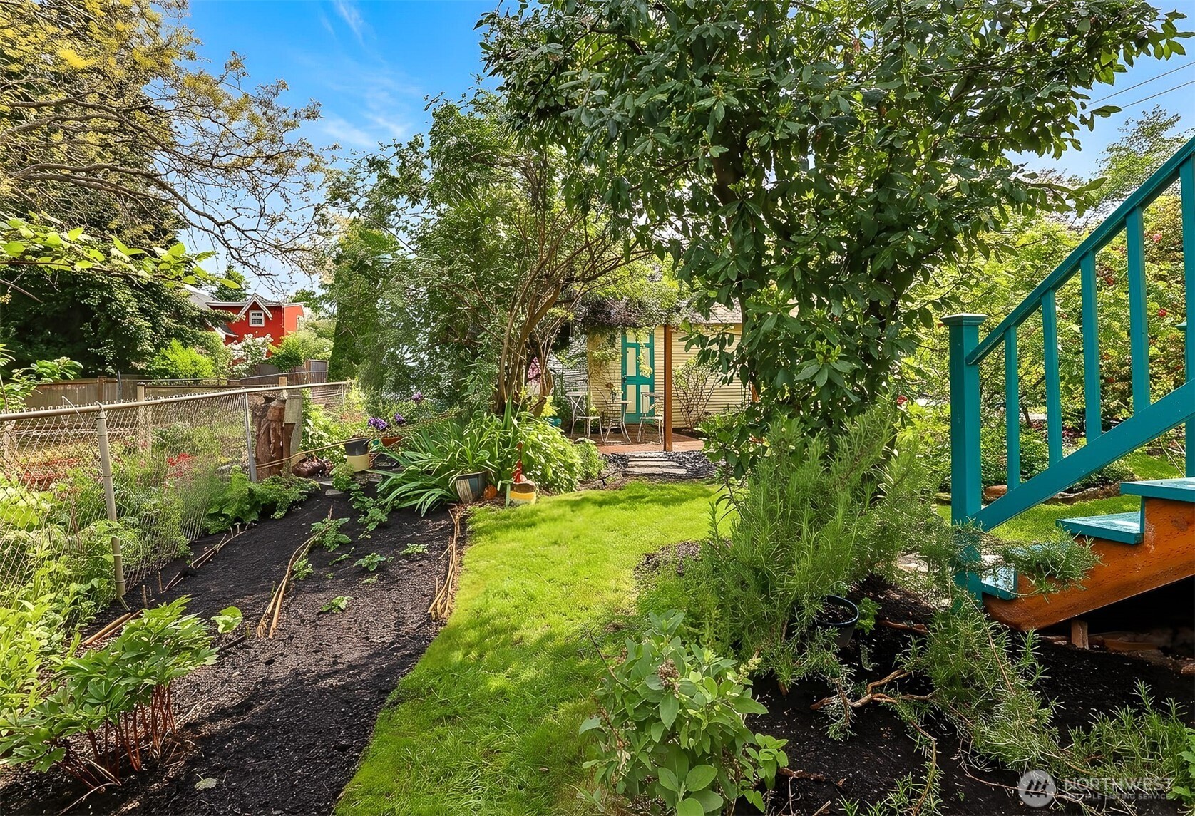 7559 14th Avenue NW, Seattle, WA 98117