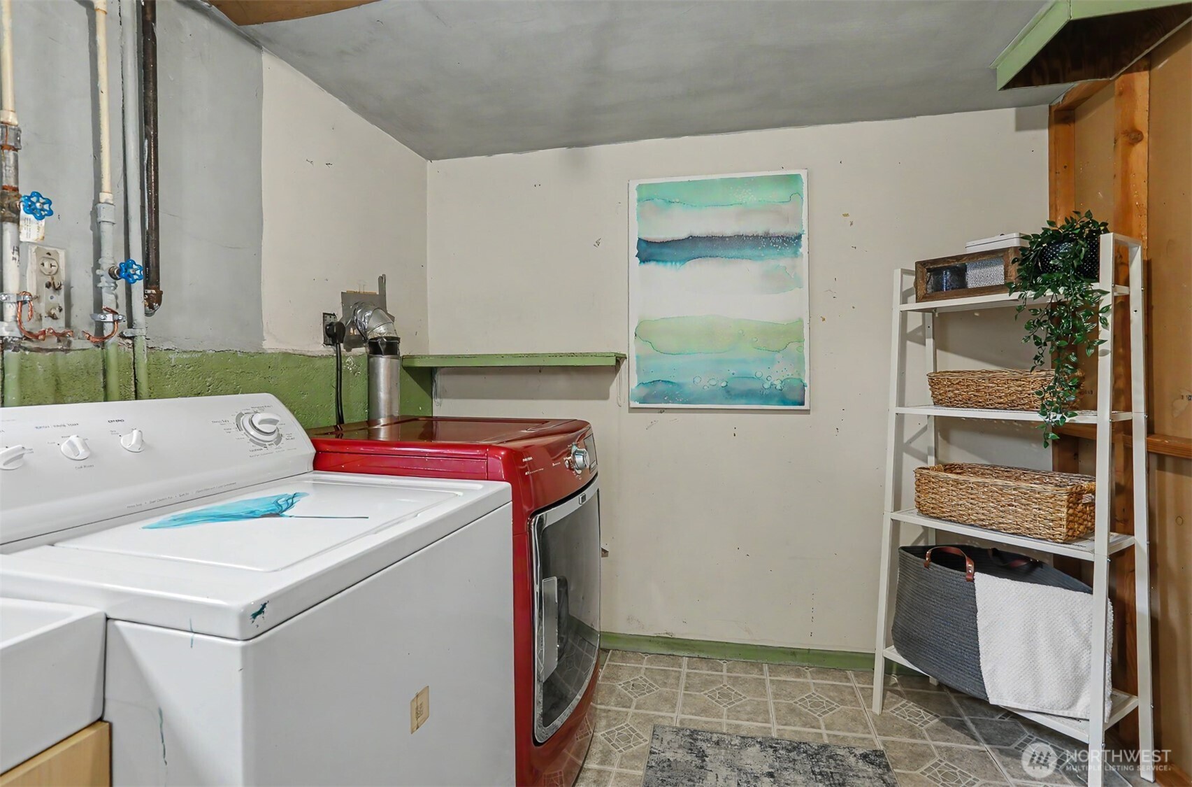 7559 14th Avenue NW, Seattle, WA 98117
