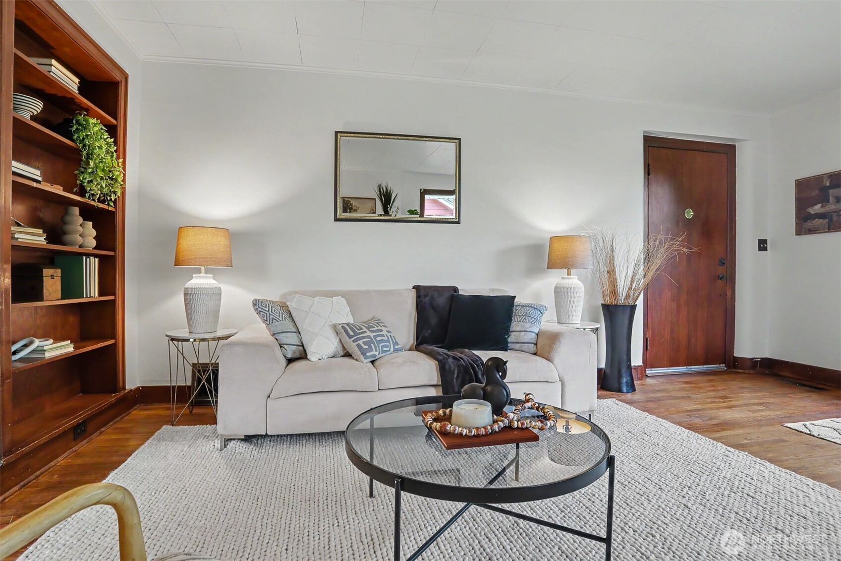 7559 14th Avenue NW, Seattle, WA 98117
