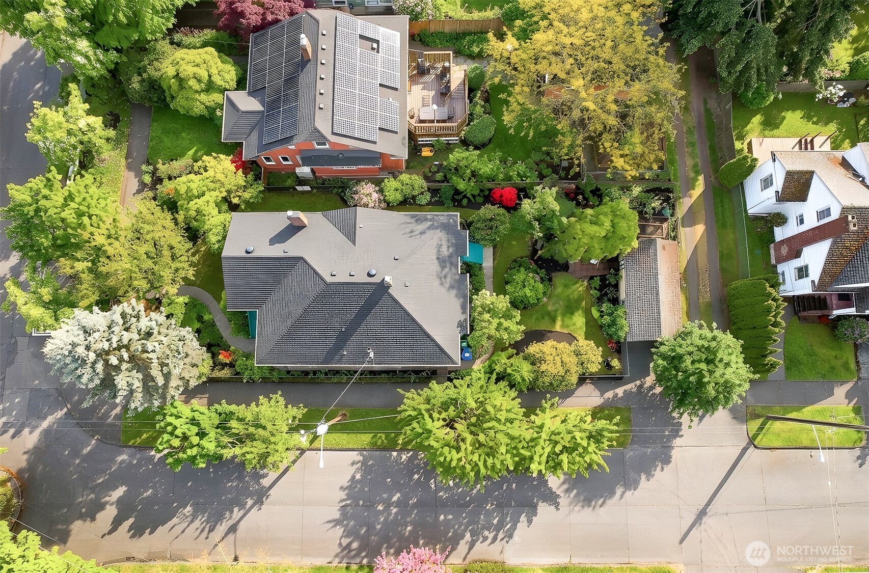 7559 14th Avenue NW, Seattle, WA 98117