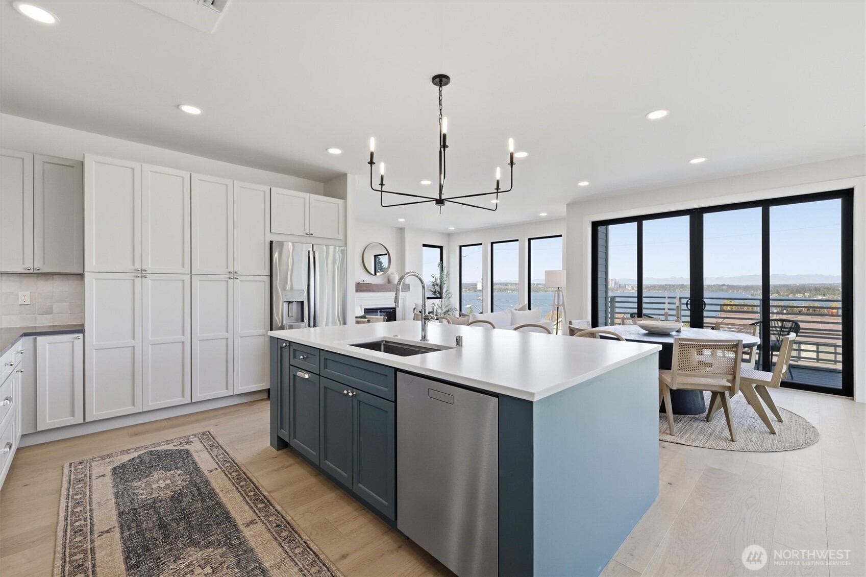 909 32nd Avenue S #A, Seattle, WA 98144