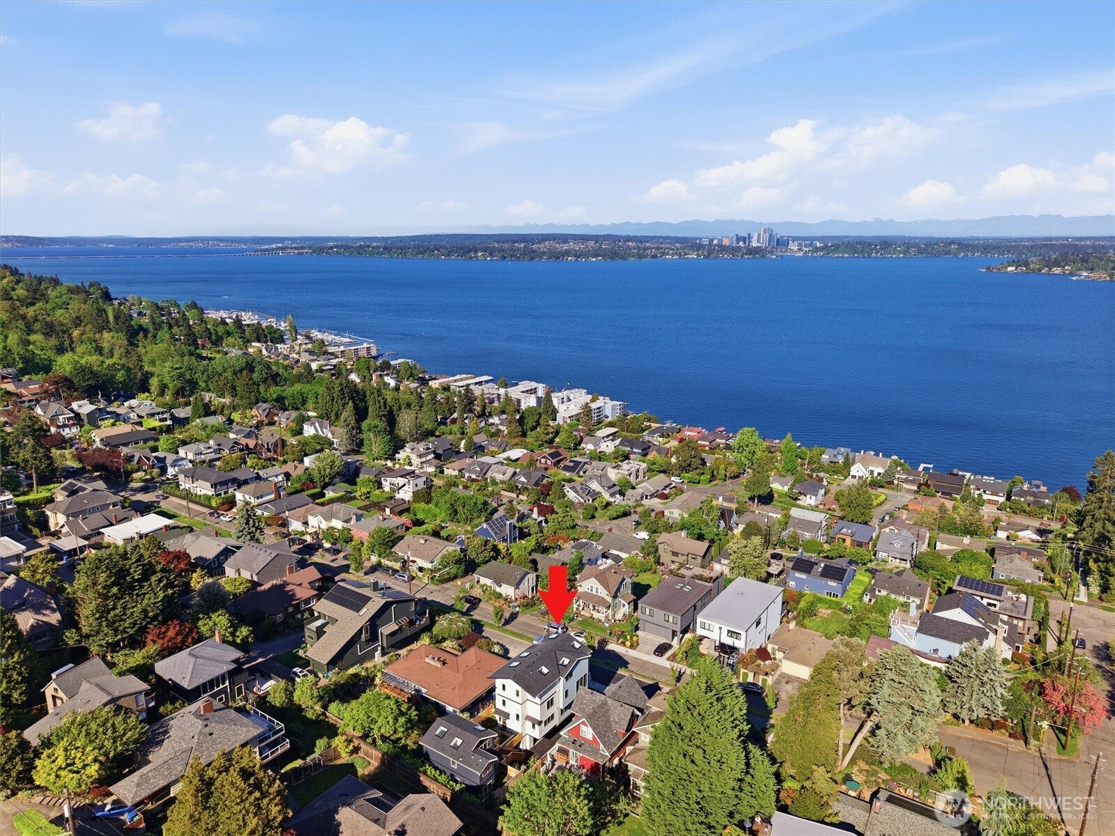 909 32nd Avenue S #A, Seattle, WA 98144