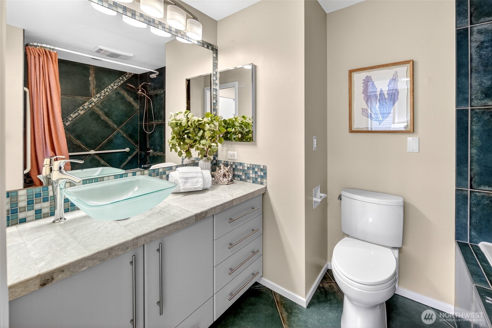 510 Lakeside Avenue S #6, Seattle, WA 98144
