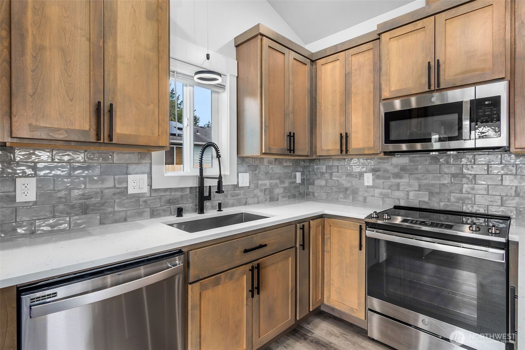 369 N Butter Clam Street SW, Ocean Shores, WA 98569