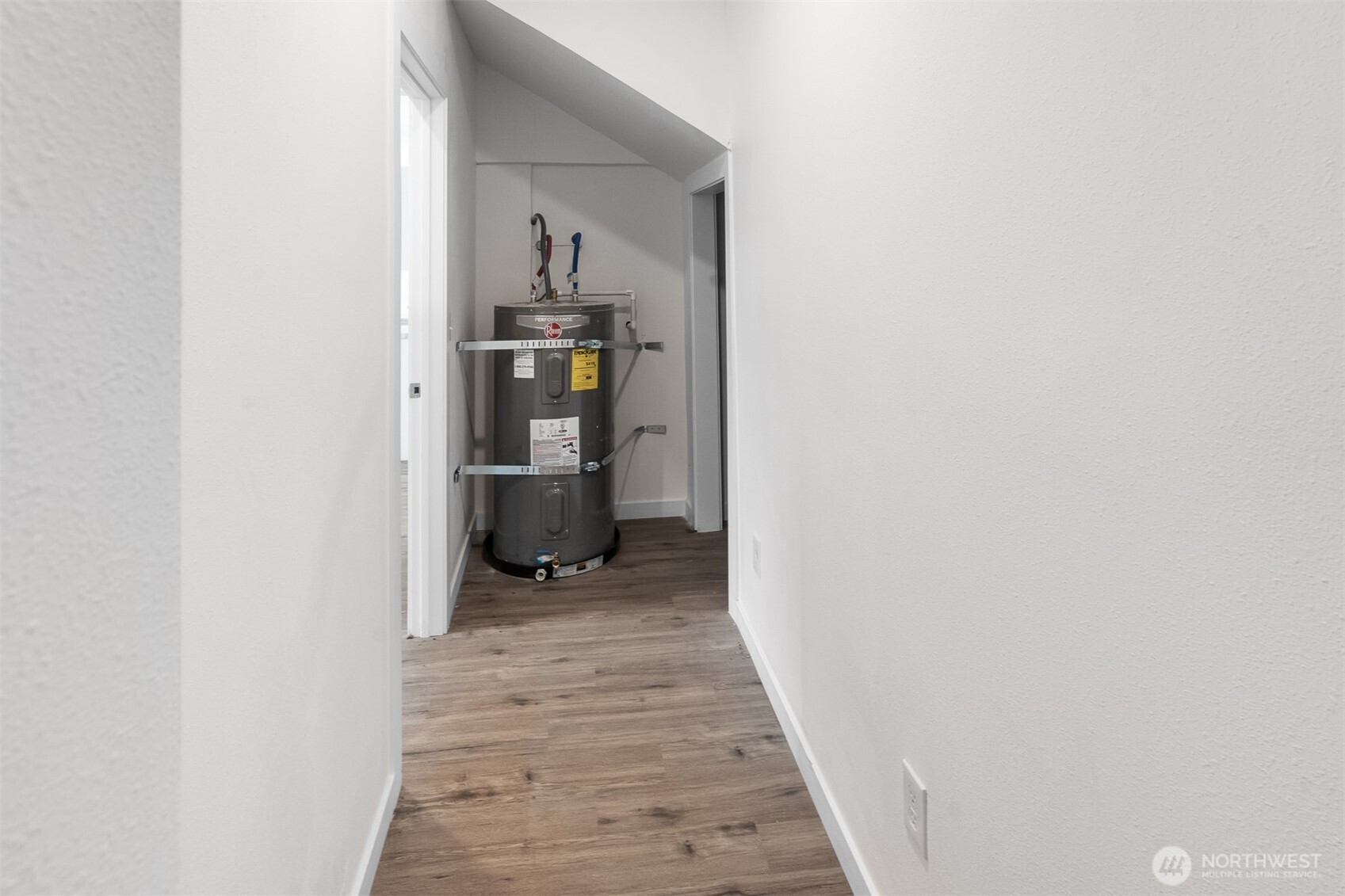 42 N First Street , Pacific Beach, WA 98571