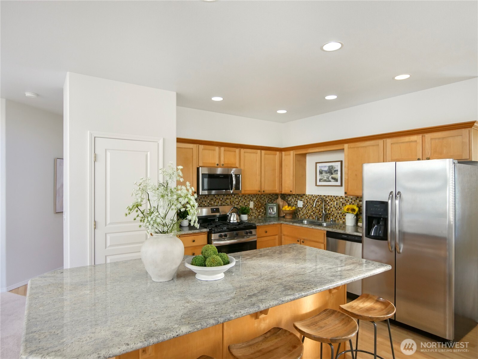 1818 Beacon Court NE, Tacoma, WA 98422