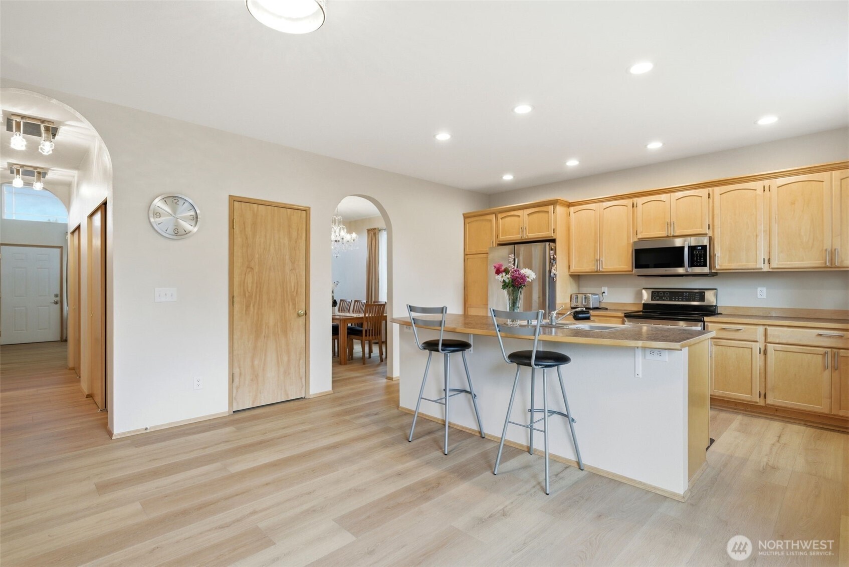 261 Bremerton Avenue NE, Renton, WA 98059