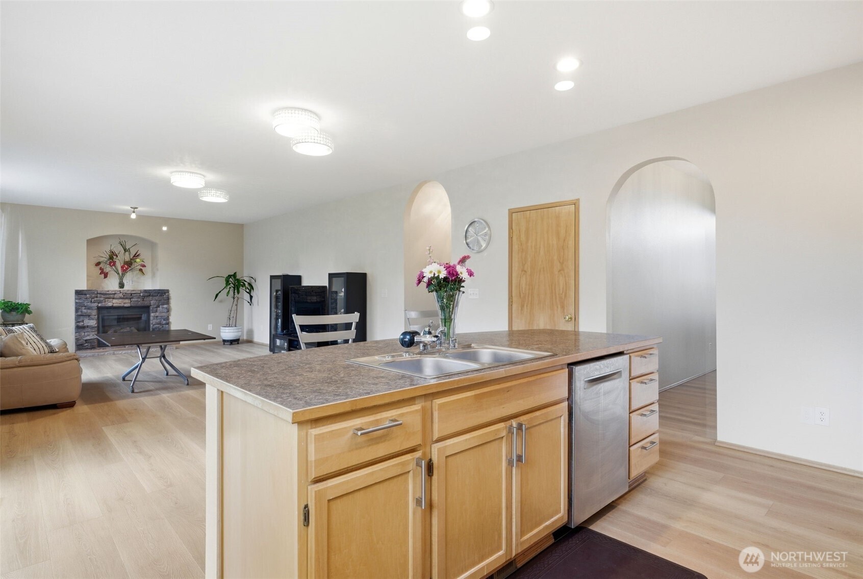 261 Bremerton Avenue NE, Renton, WA 98059