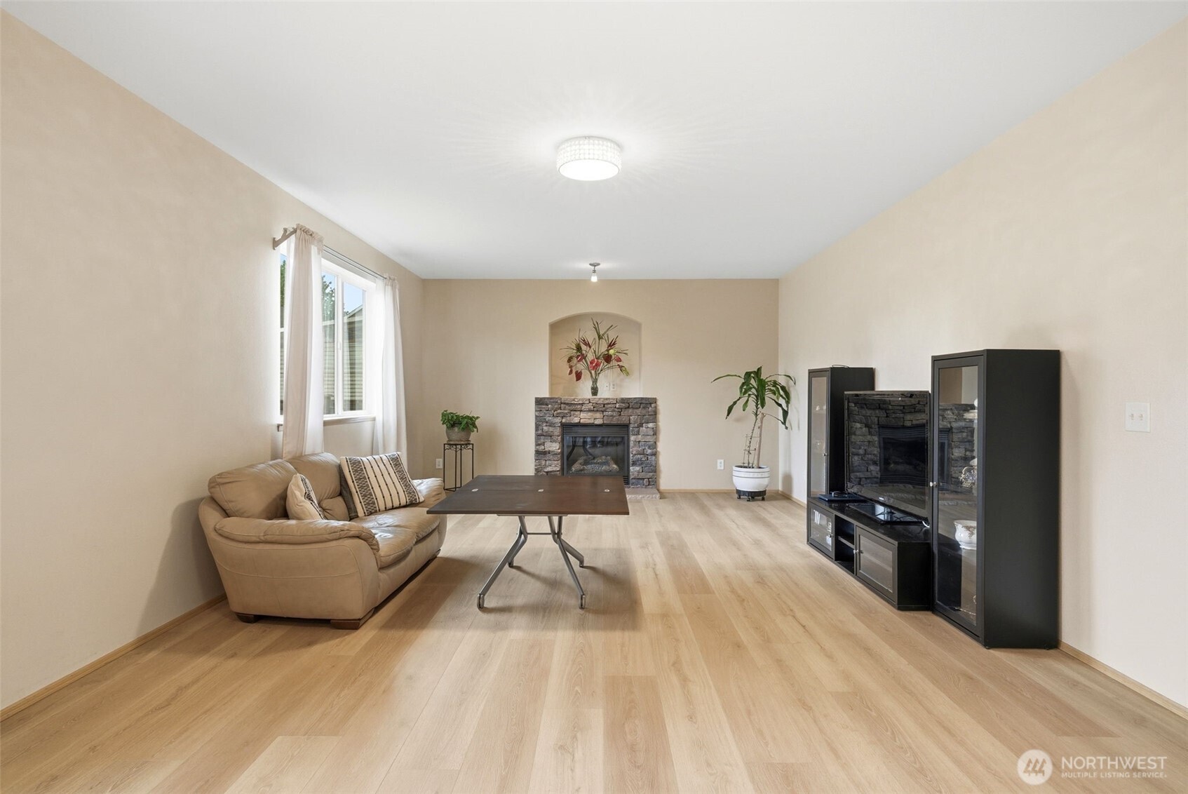 261 Bremerton Avenue NE, Renton, WA 98059