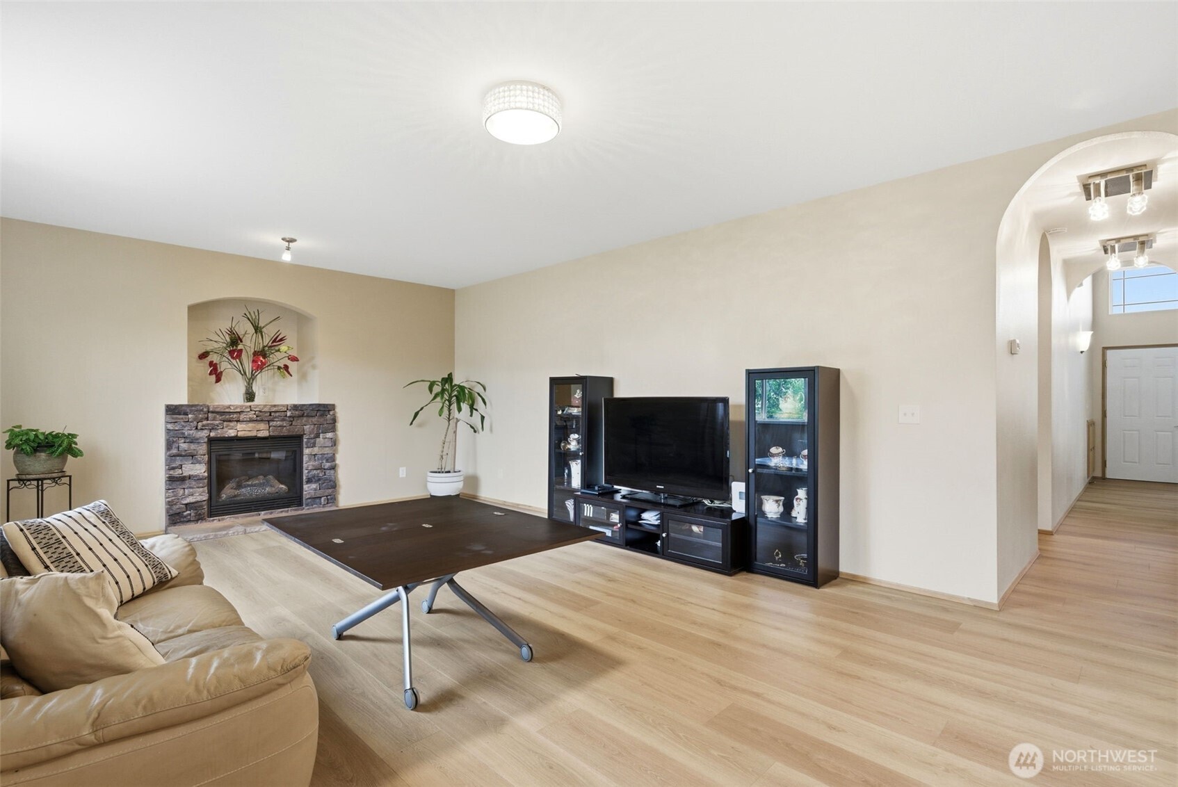 261 Bremerton Avenue NE, Renton, WA 98059