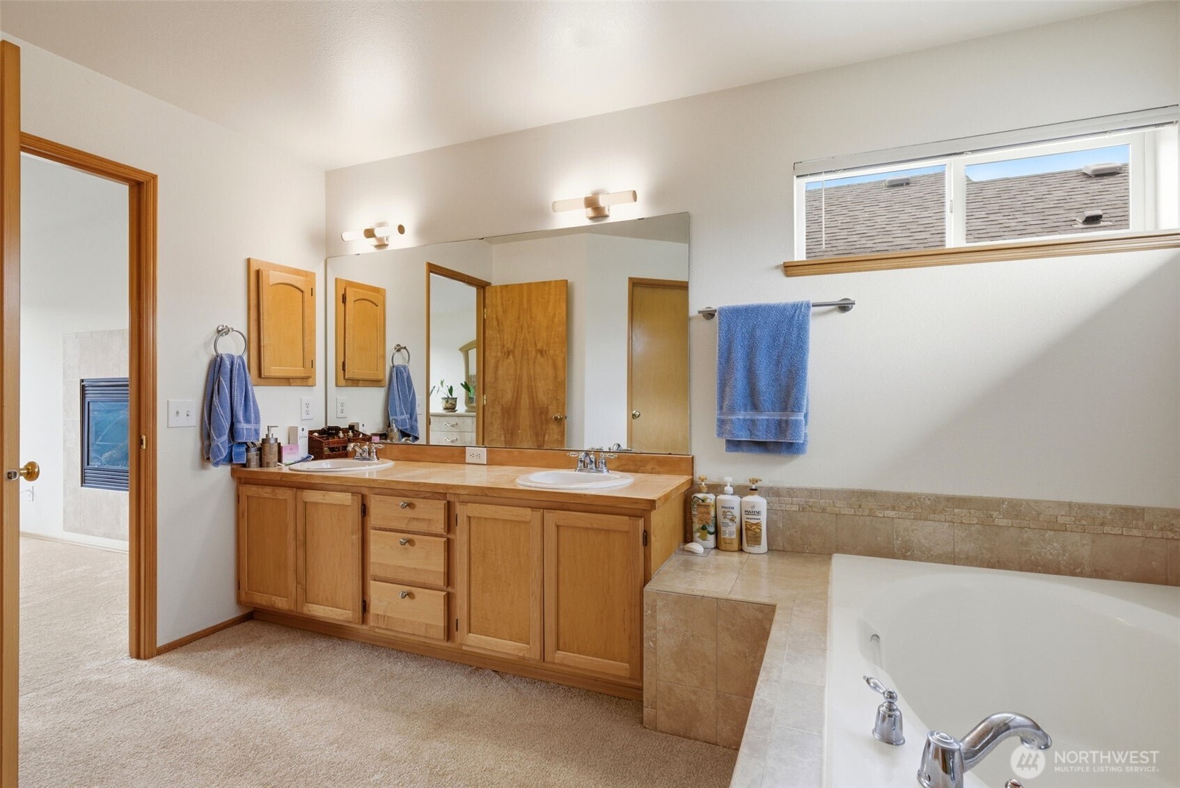 261 Bremerton Avenue NE, Renton, WA 98059