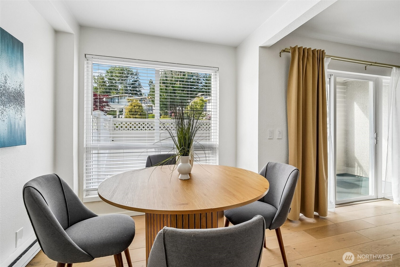 12700 NE 8th Street #E-104, Bellevue, WA 98005