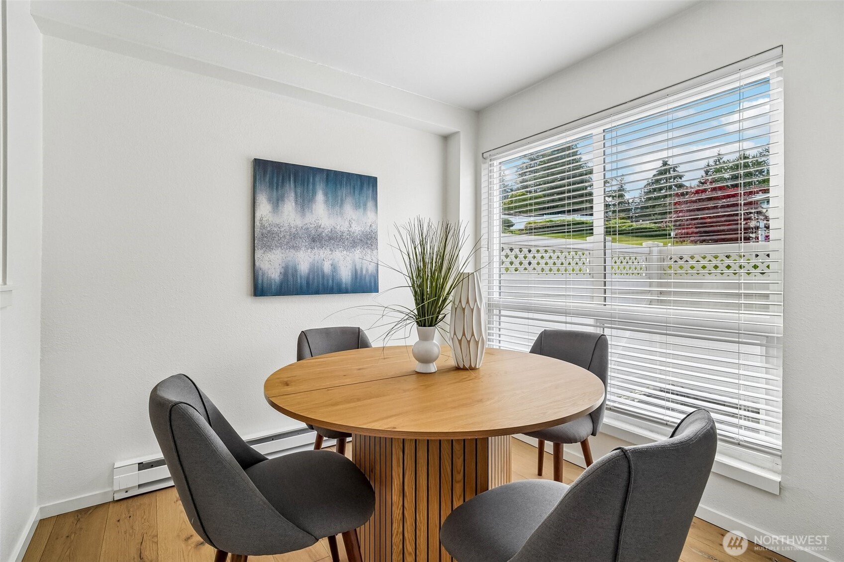 12700 NE 8th Street #E-104, Bellevue, WA 98005