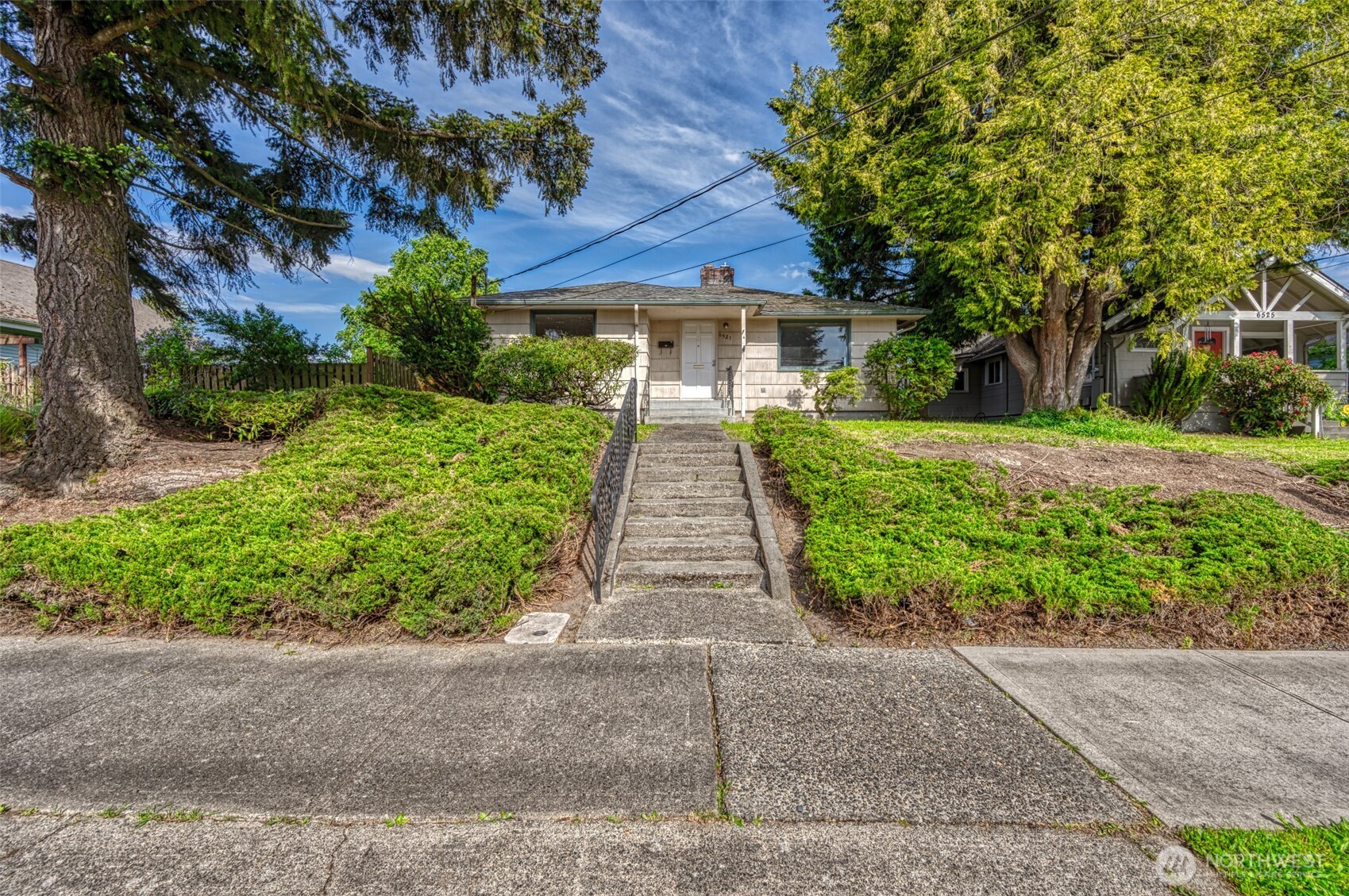 6521 S Park Ave , Tacoma, WA 98408