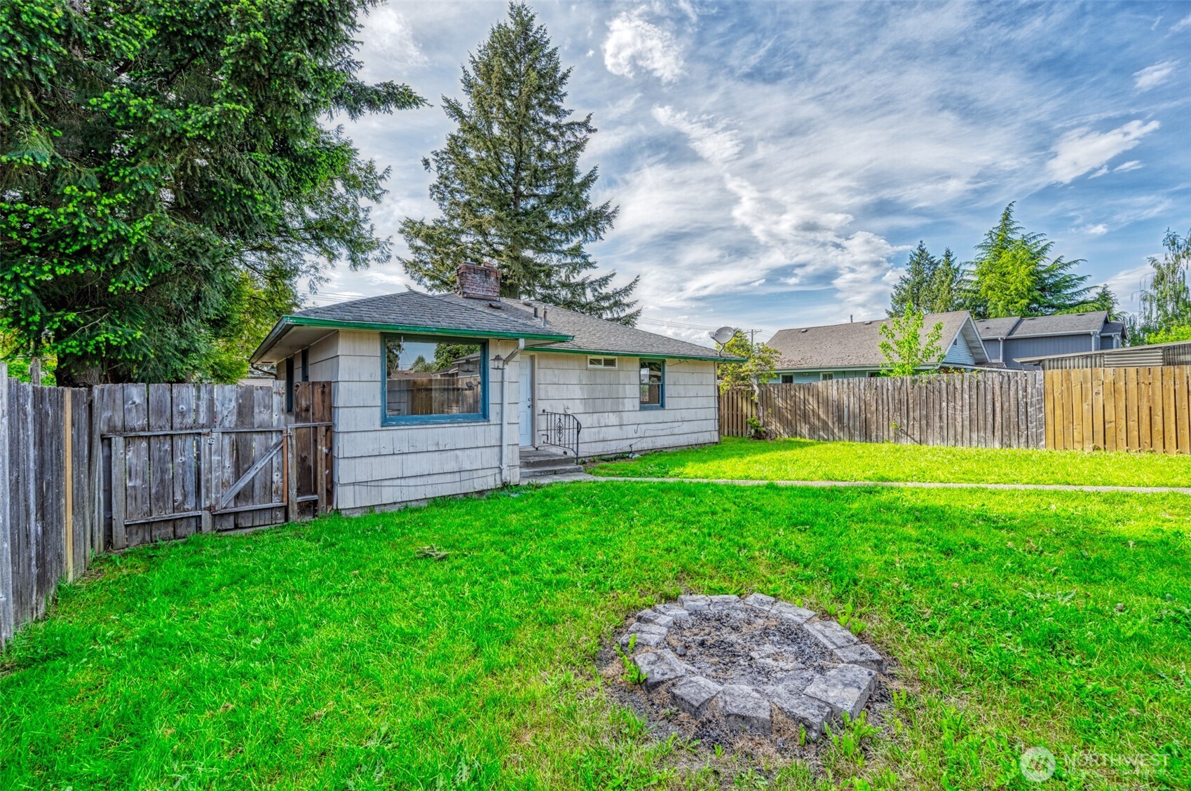 6521 S Park Ave , Tacoma, WA 98408
