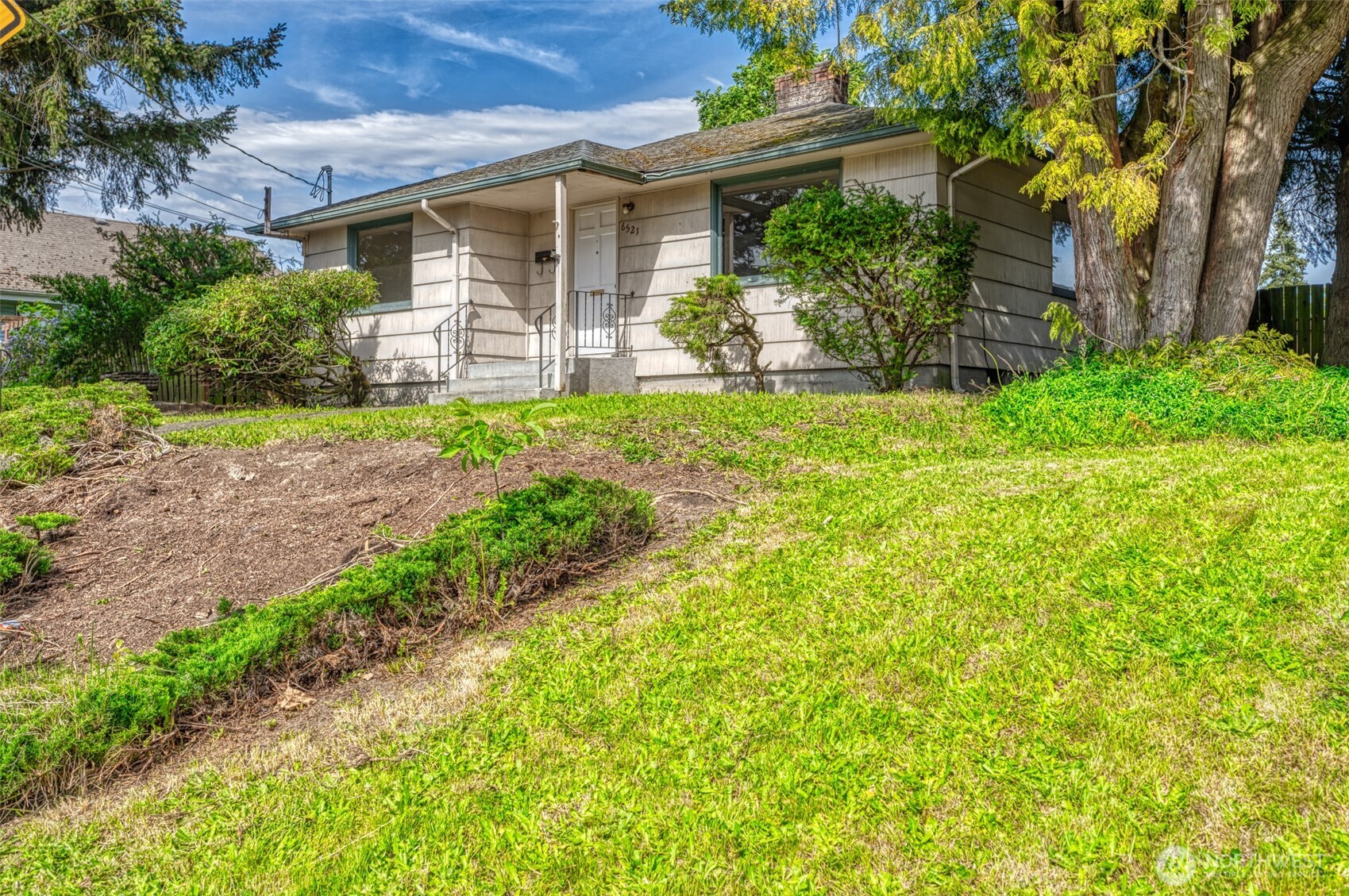 6521 S Park Ave , Tacoma, WA 98408