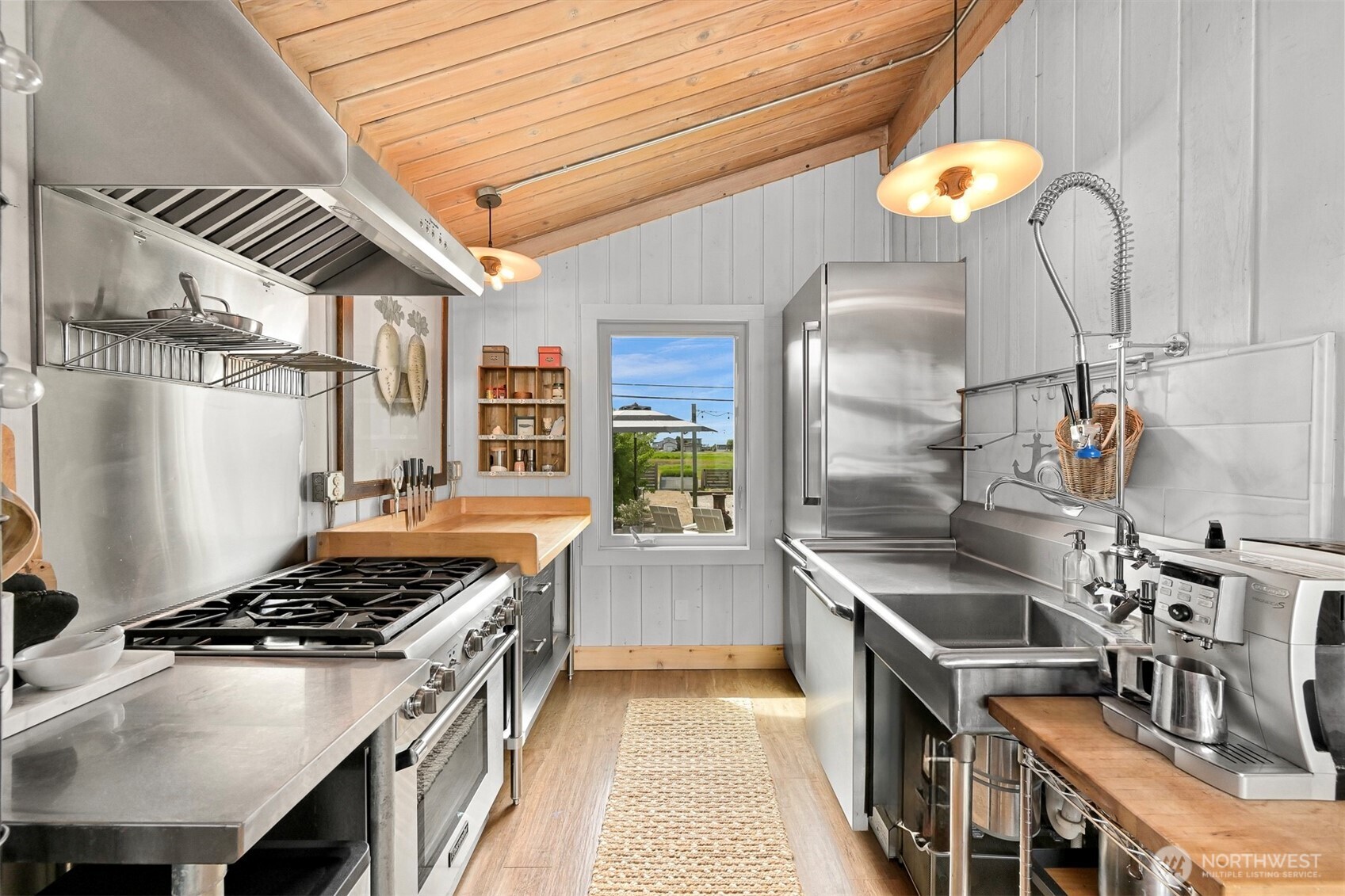 4348 Saltspring Drive , Ferndale, WA 98248