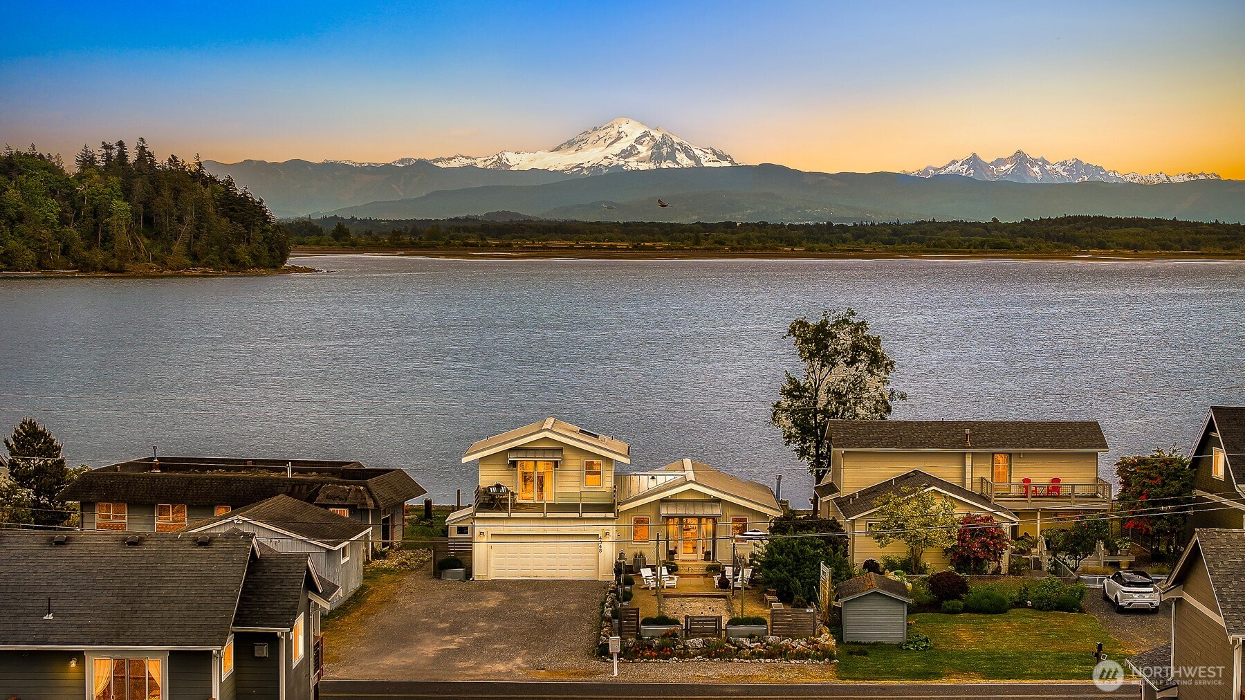 4348 Saltspring Drive , Ferndale, WA 98248