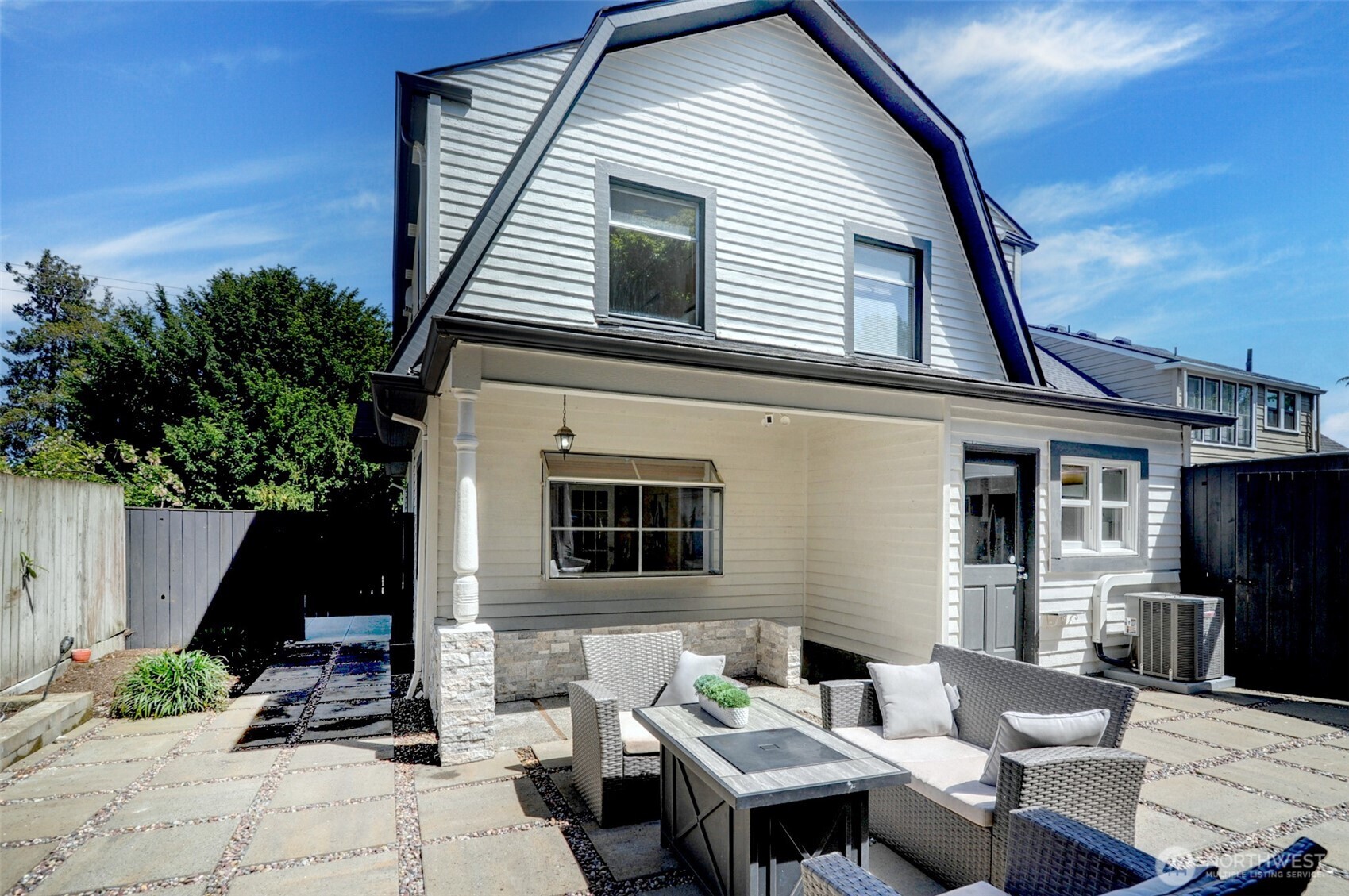 6541 20th Avenue NE, Seattle, WA 98115