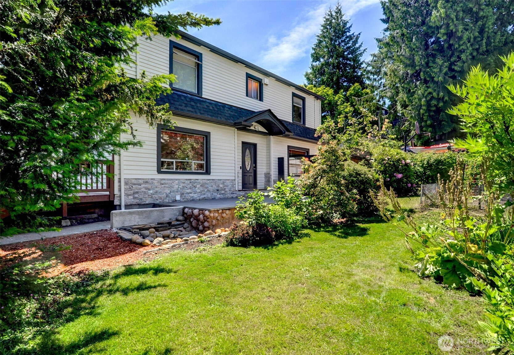 6541 20th Avenue NE, Seattle, WA 98115