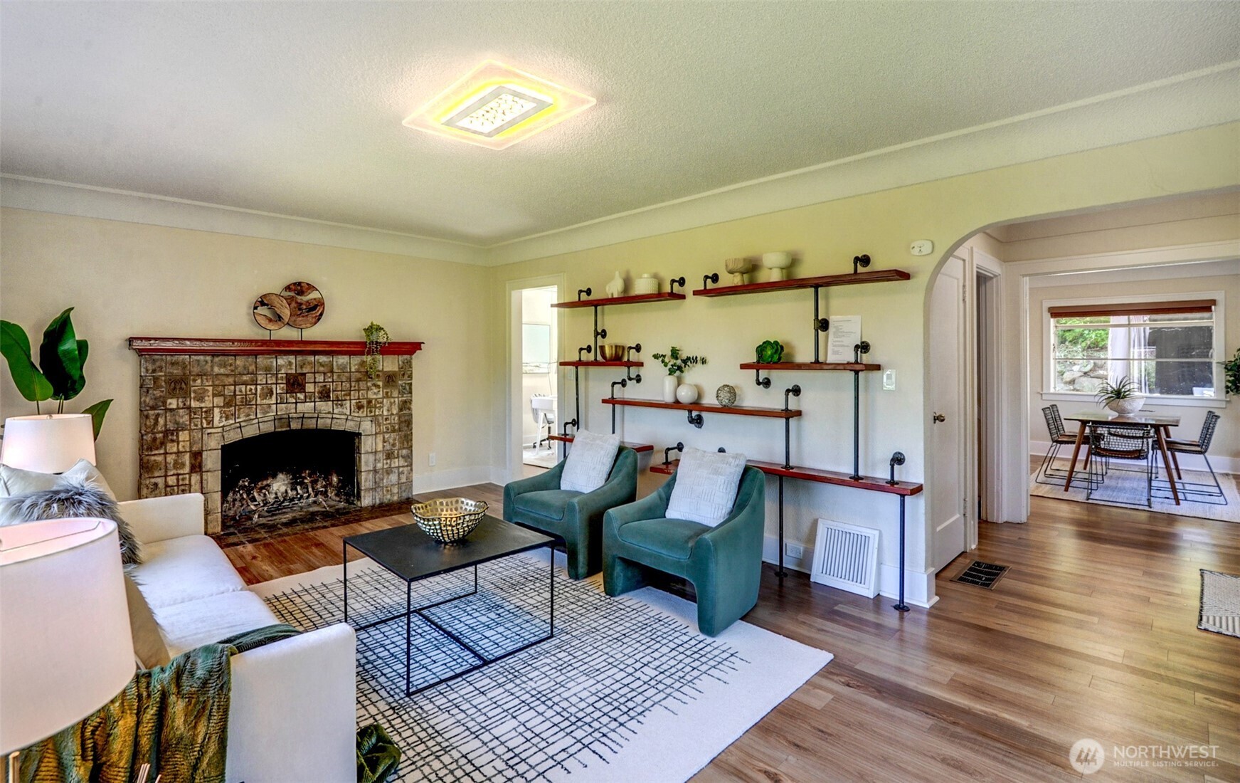 6541 20th Avenue NE, Seattle, WA 98115