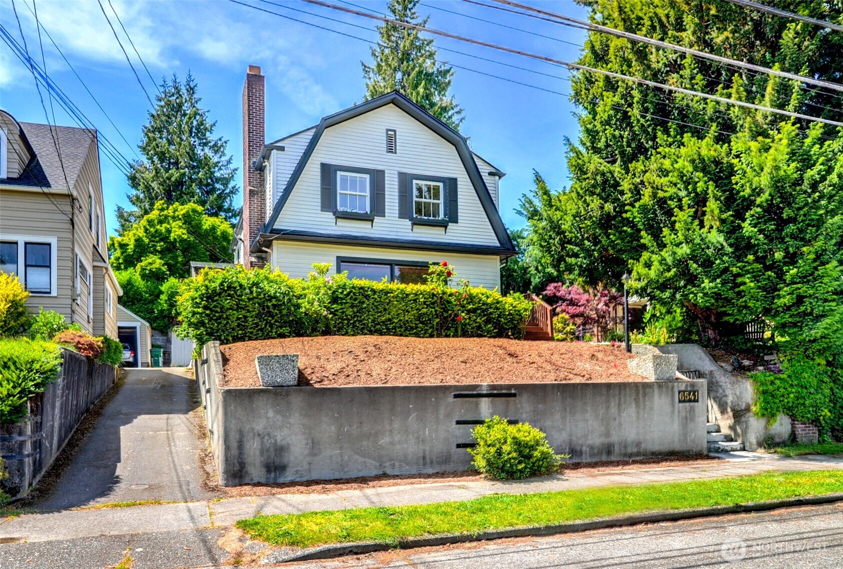 6541 20th Avenue NE, Seattle, WA 98115