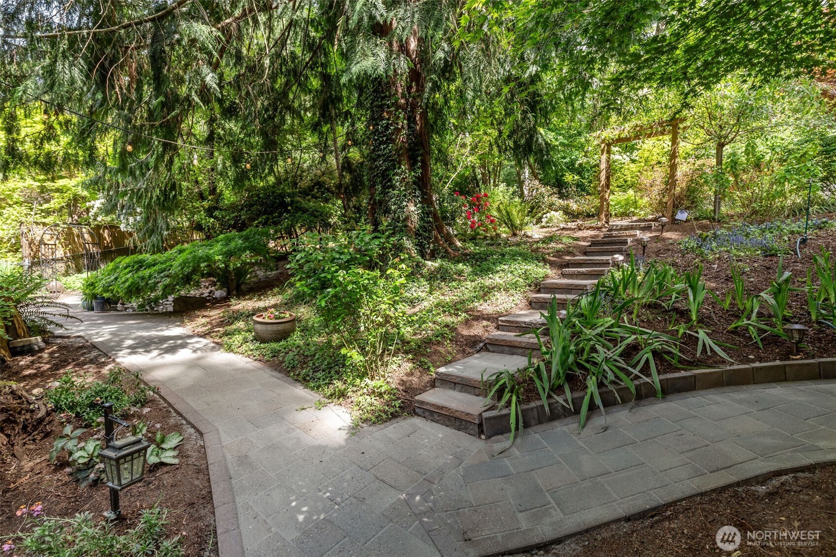 15811 20th Place W, Lynnwood, WA 98087