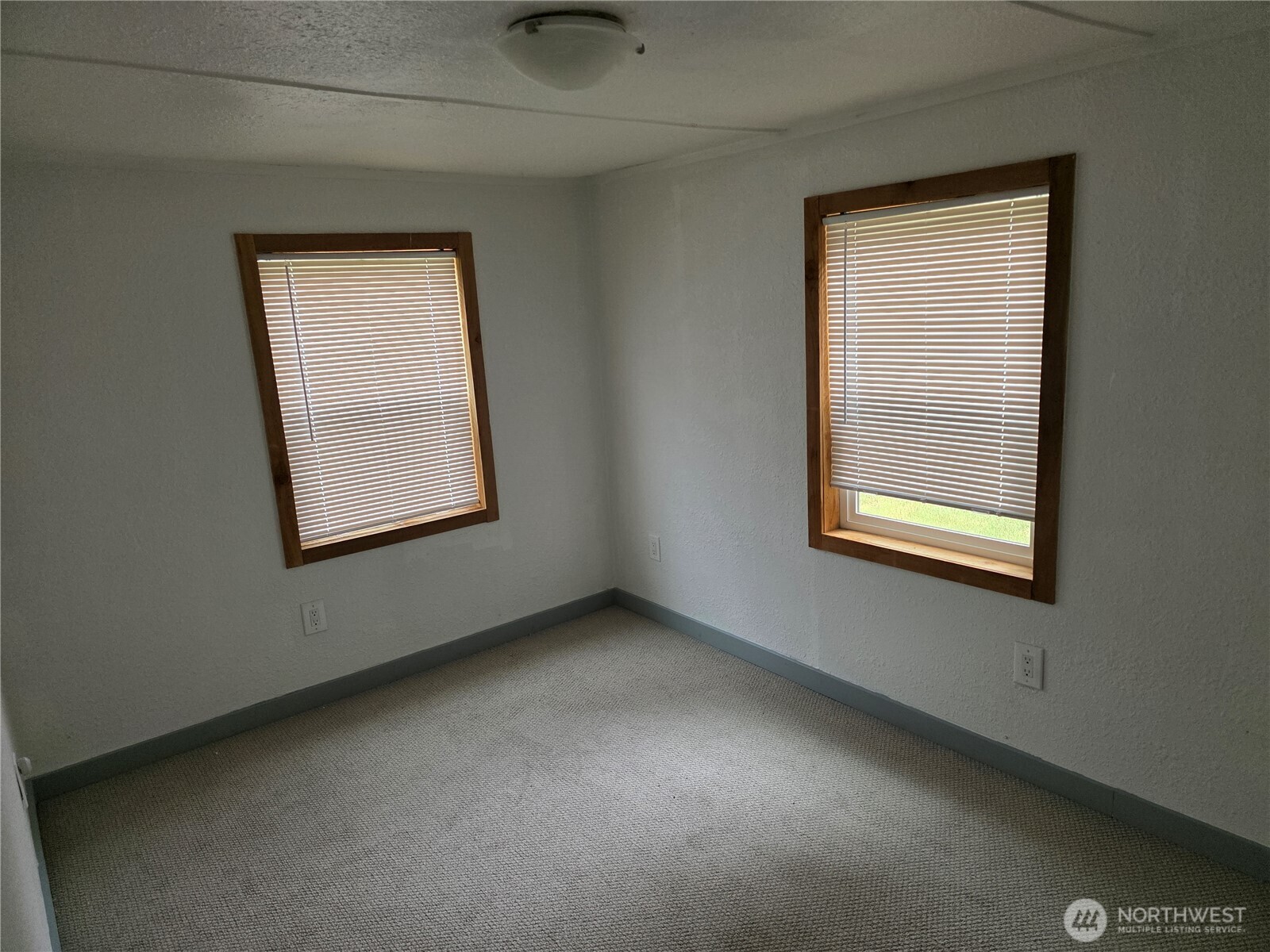 617 W H Street , Shelton, WA 98584