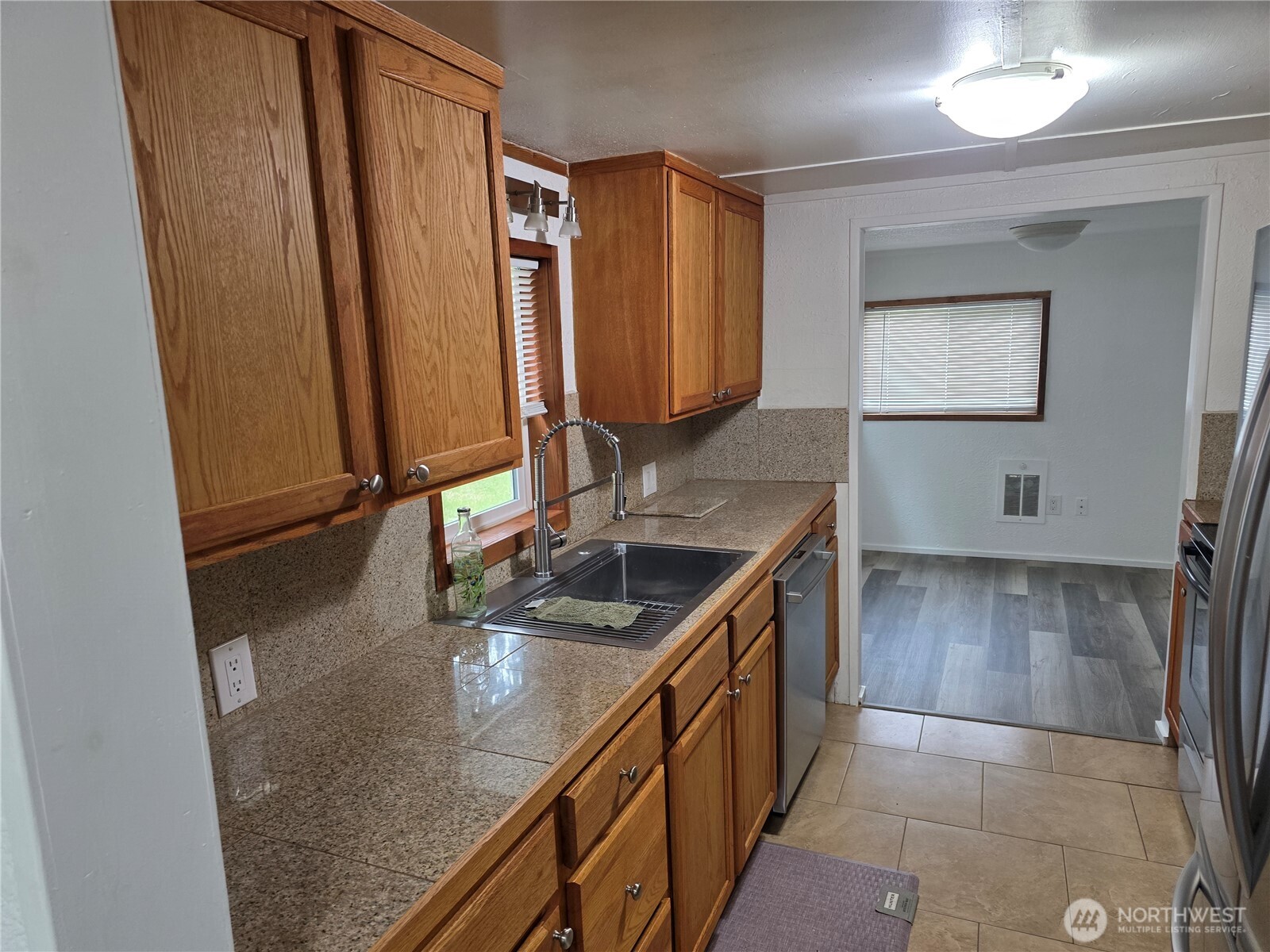 617 W H Street , Shelton, WA 98584