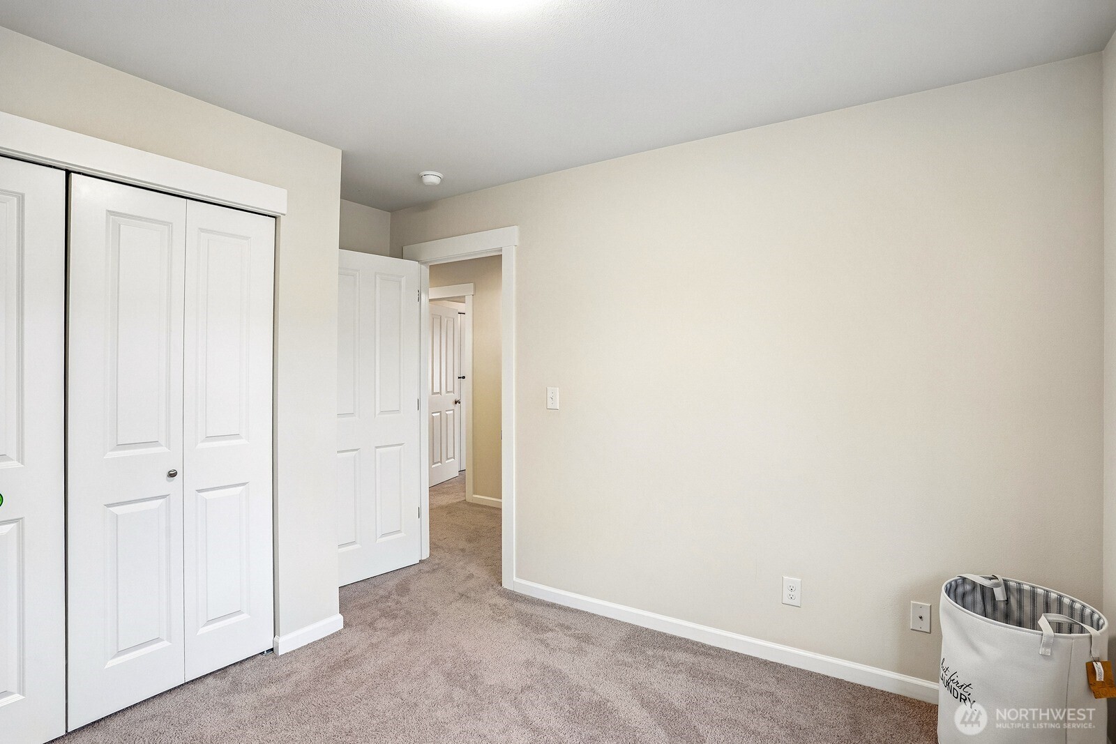 11223 SE 252nd Street , Kent, WA 98030-5061