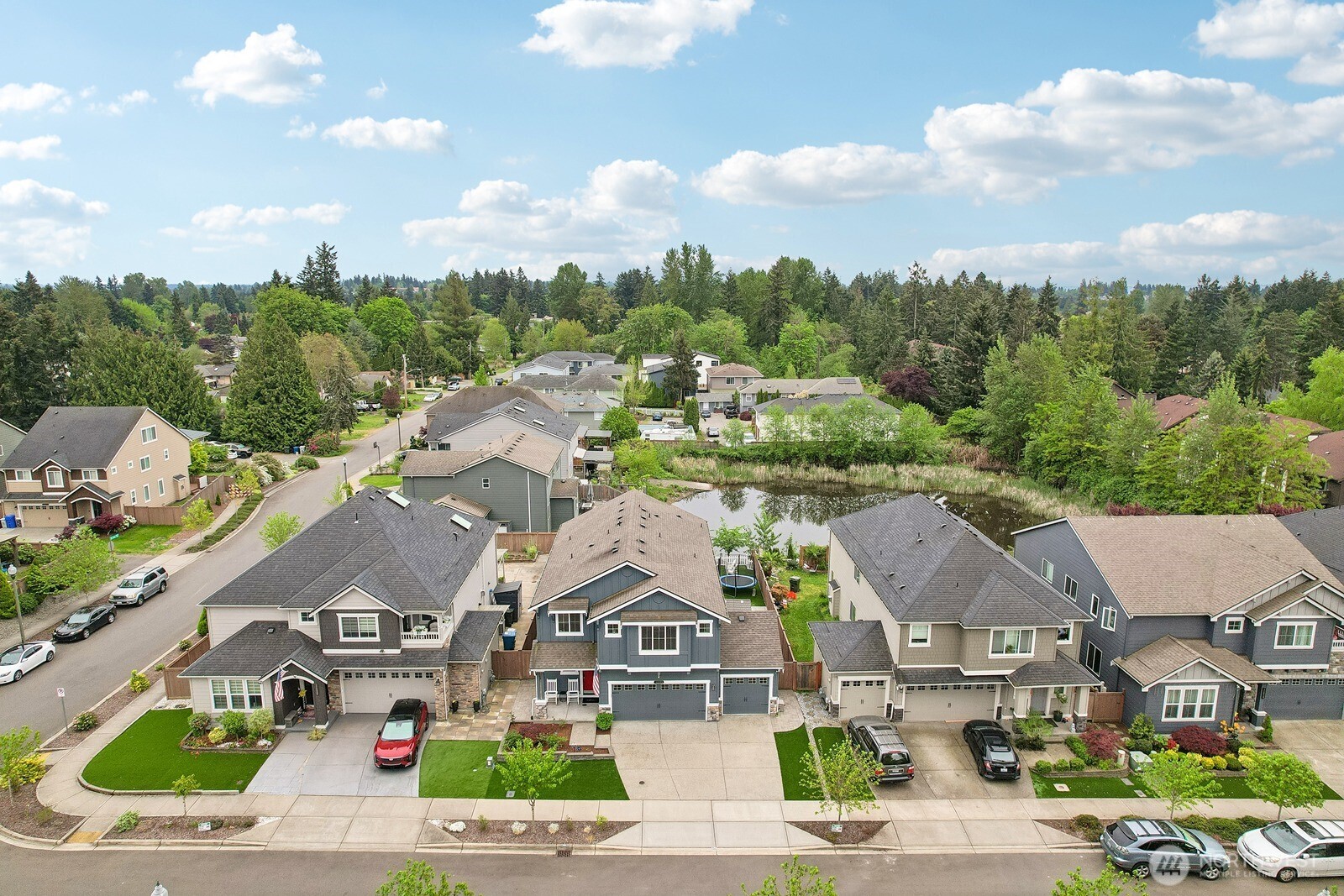 11223 SE 252nd Street , Kent, WA 98030-5061