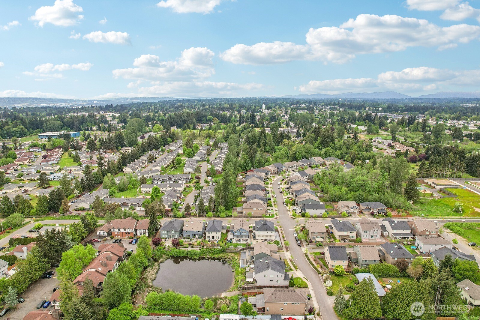 11223 SE 252nd Street , Kent, WA 98030-5061