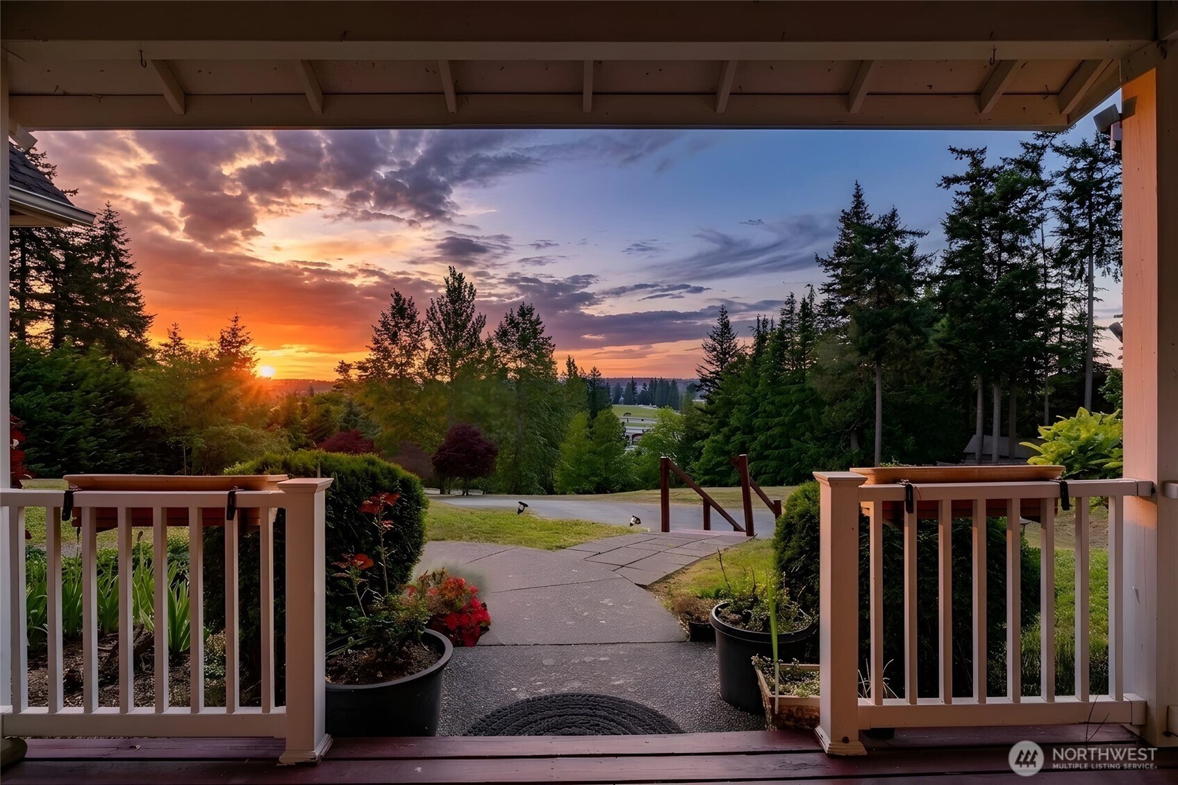 16711 Blodgett Road , Mount Vernon, WA 98274