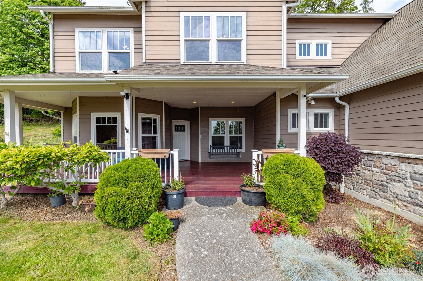 16711 Blodgett Road , Mount Vernon, WA 98274